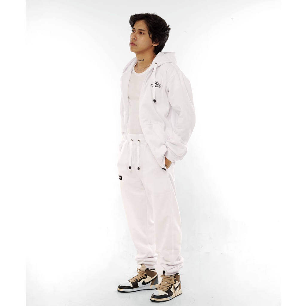 Jico - One Set Zipper Polos Basic Bahan Katun Fleece Bordir Distro Kota Bandung M L XL XXL