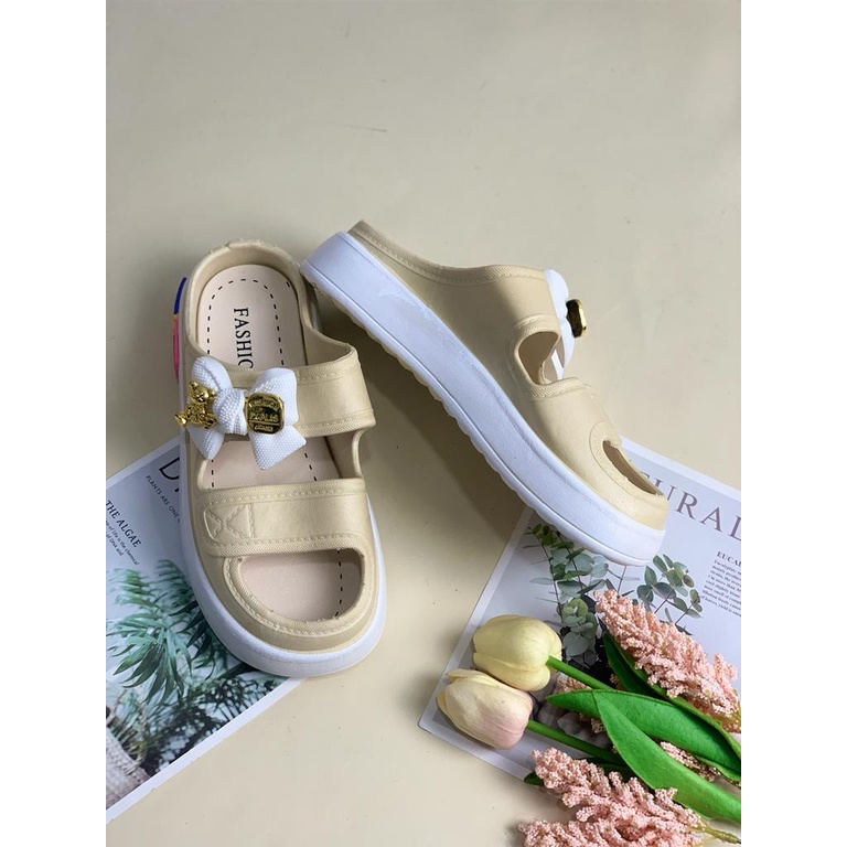 GROSIRTAS TG1647 Sandal Selop Bulat Wanita Import/Sandal Pita Bear