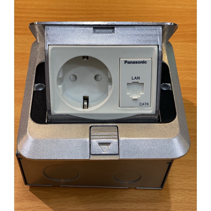 stop kontak lantai panasonic stop kontak arde + data lan cat6 cat 6