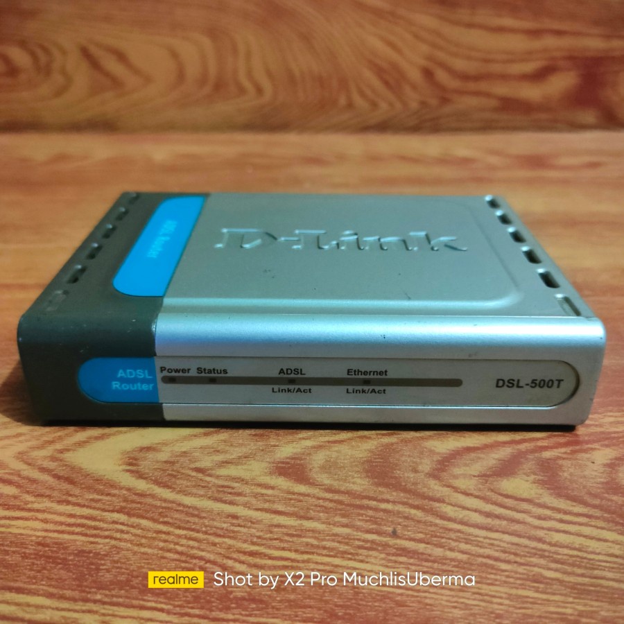 D-Link DSL - 500t ADSL + modem router dlink