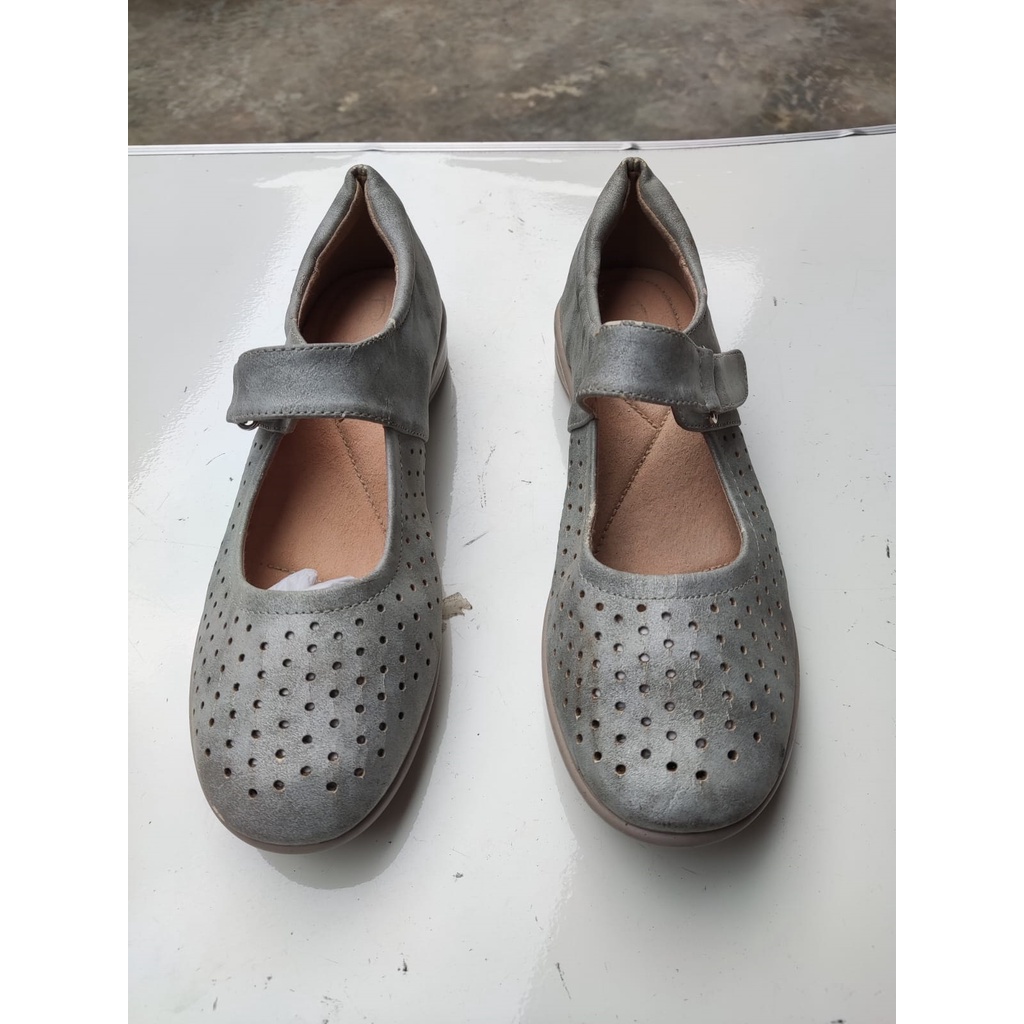 Robelli Flat Shoes - Size 37