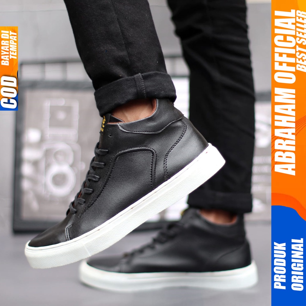 Sepatu Kasual Pria Sneakers Hitam Polos Kerja Kuliah Abraham Predo