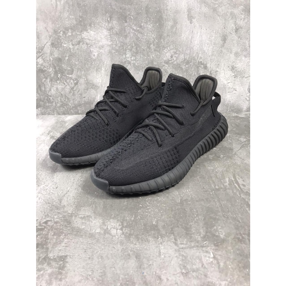 adidas Yeezy Boost 350 V2 Onyx - HQ4540, 100% Real Pic.