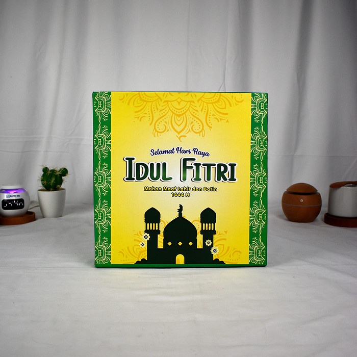 

Hardbox hampers lebaran Custom Desain Ukuran 22x22x8 cm Full Printing