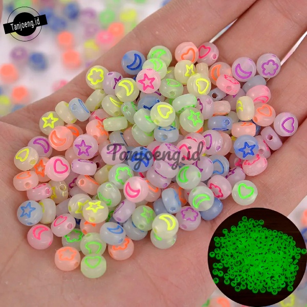 (100 Pcs) Manik Huruf Glow In The Dark Mote Huruf Menyala Dalam Gelap Bahan Kerajinan DIY Glang Kalung