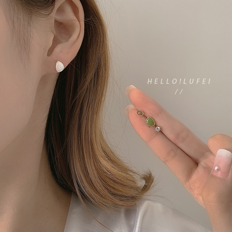 7buah set Versi Korea Dari Anting Musim Panas Klasik Anting Wanita Bunga Mutiara Sederhana