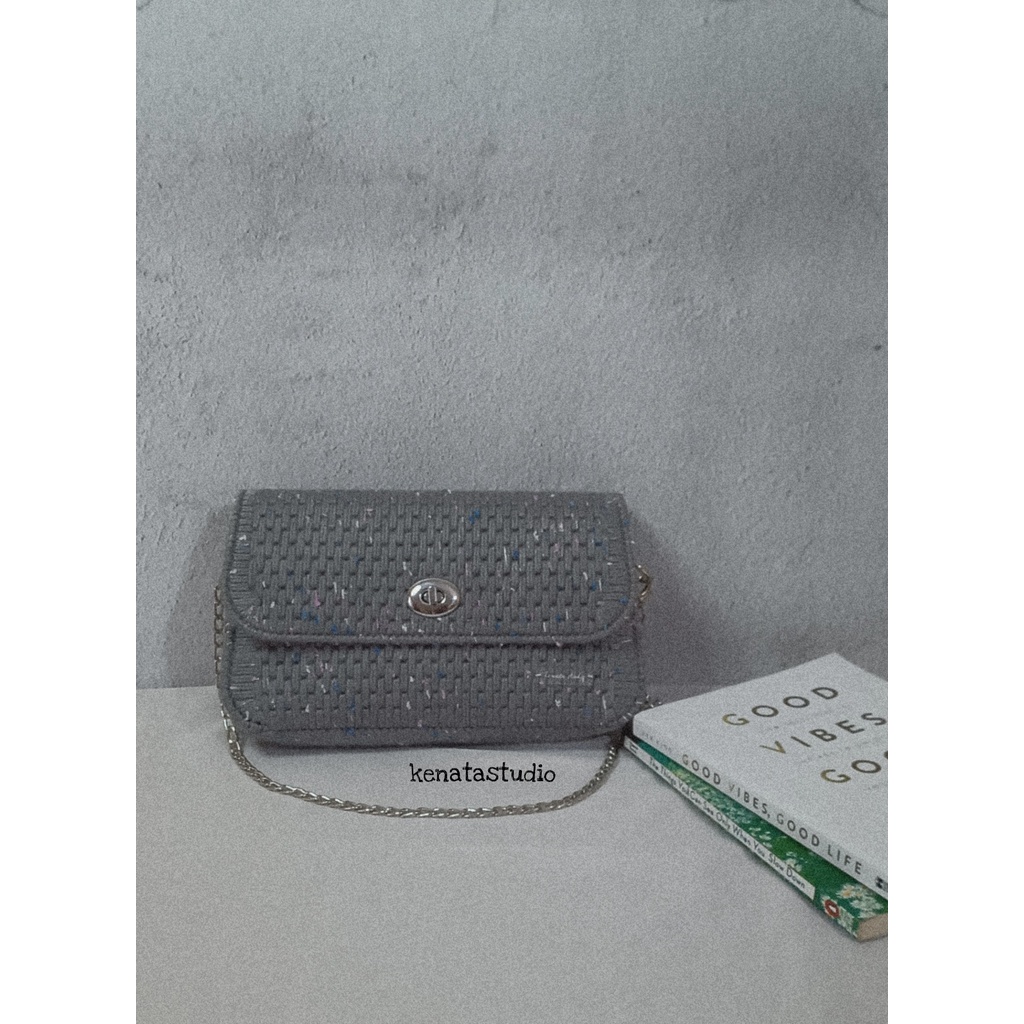 Minie SlingBag | Tas Plastik Canvas | Tas Handmade | Tas Selempang Wanita