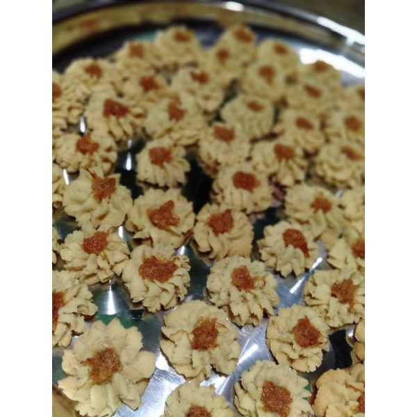 

SEMPRIT NANAS 500GR/ SEMPRIT NANAS HOMEMADE/ SEMPRIT NANAS LEBARAN/ SEMPRIT NANAS NATAL/ SEMPRIT NANAS IMLEK