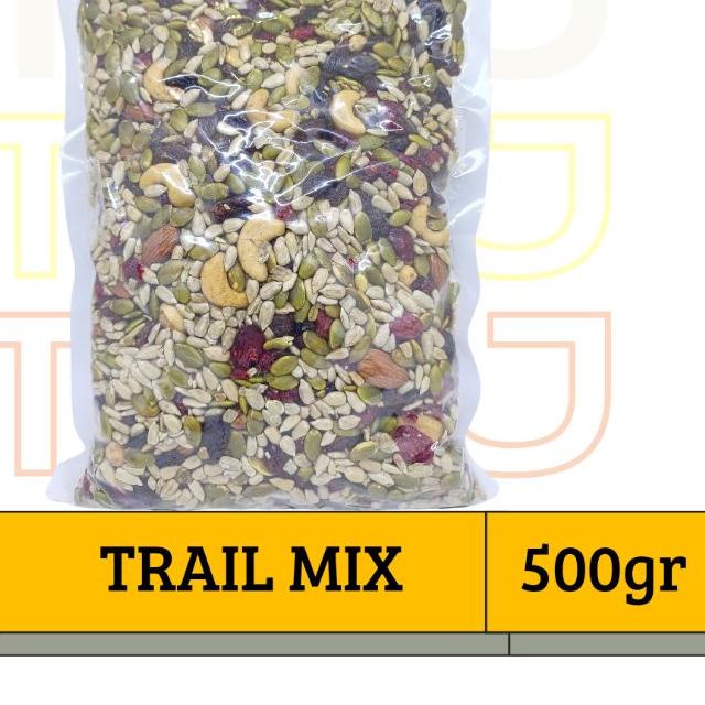 

➬ PREMIUM TRAIL MIX 500 gr (ALMD, CHSEW, RAISN,CRNBRY, PUMKIN, SNFLWR,CHIA) ☞