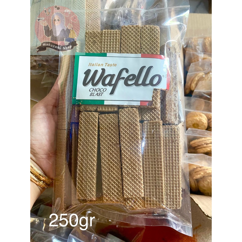 

Snack branded / ori wafello coklat