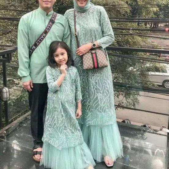 Baju couple family/cp alexandria/cp kinara/cp brokat/grosir murah/couple lebaran /brokat pesta/coupl