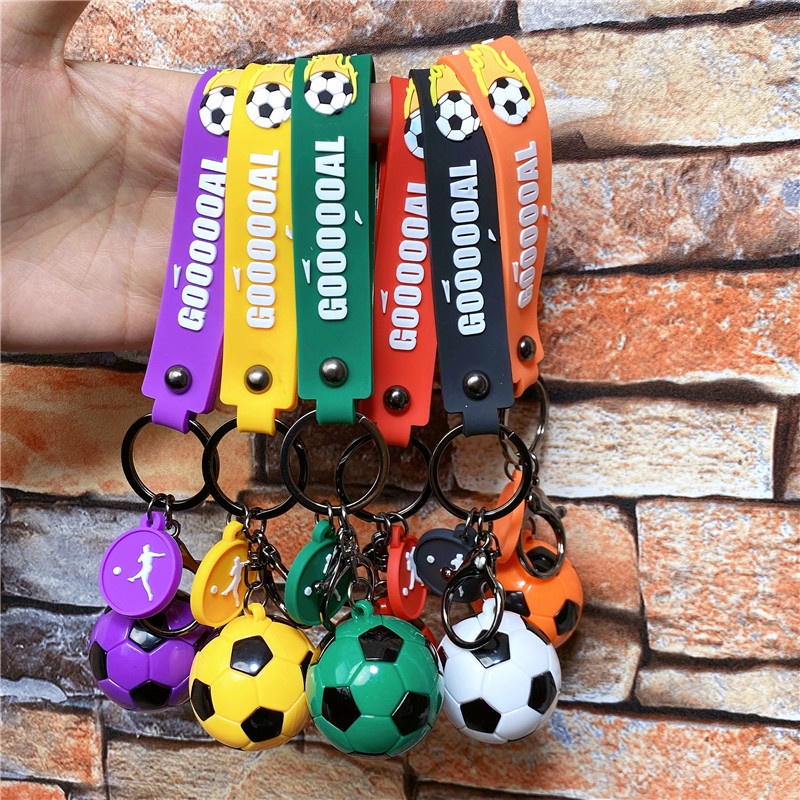 Set Gantungan Kunci Mobil Motor KeyChain Liontin Tas motif Sepak Bola Hadiah Pasangan