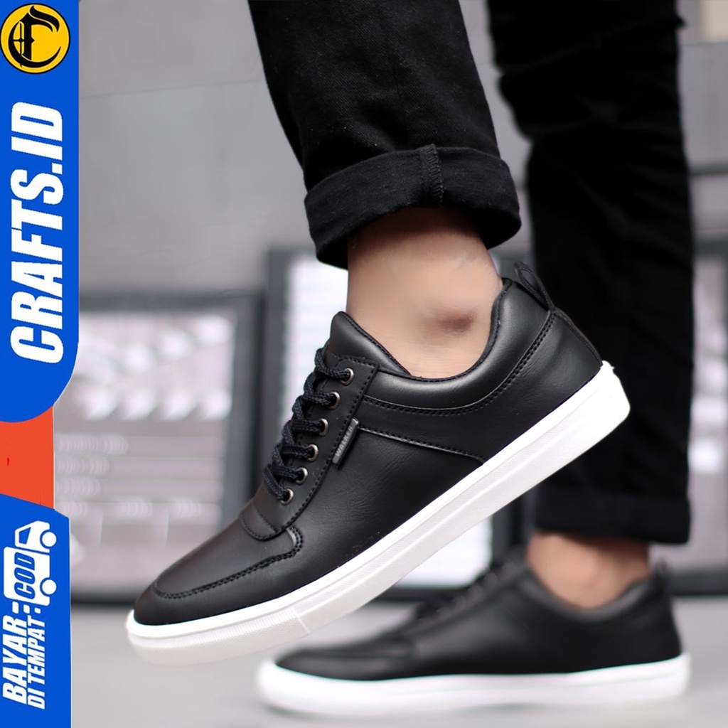 CRAFTS Tiagos - Sepatu Casual Sneakers Original Kerja Pria