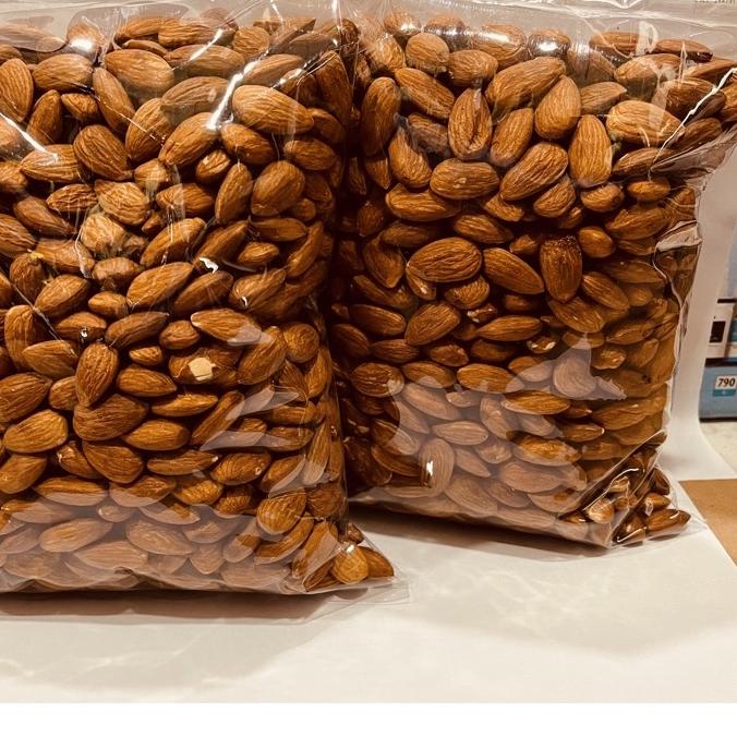 

♛ ALMOND KUPAS PANGGANG 1 KG TANPA GARAM DAN MSG UTUH ➣