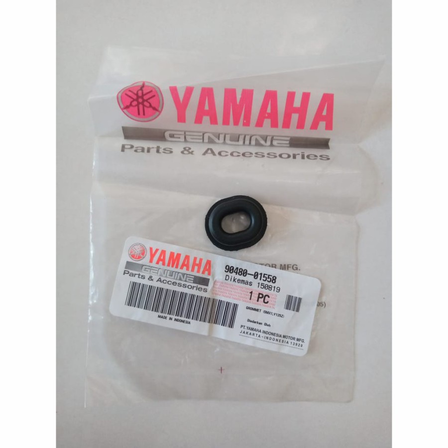 KARET GROMMET LAMPU STOP/SLEBOR YAMAHA VIXION OLD (90480-01558) SKU: 90480-01558