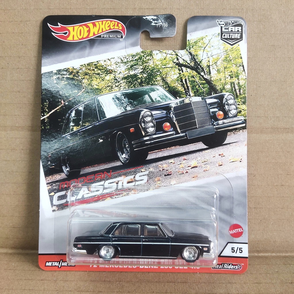 Hotwheels Modern Classics 72 Mercedes Benz 280 SEL 4.5