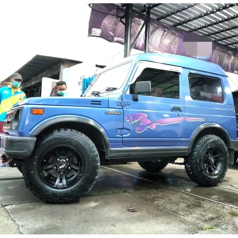 Velg mobil offroad ring 15 lebar 8 warna Hitam cocok di jimny taft dll