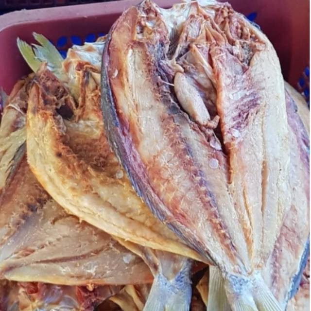 

Ikan Asin Lolosi Merah 1 Kg Enak Gurih !