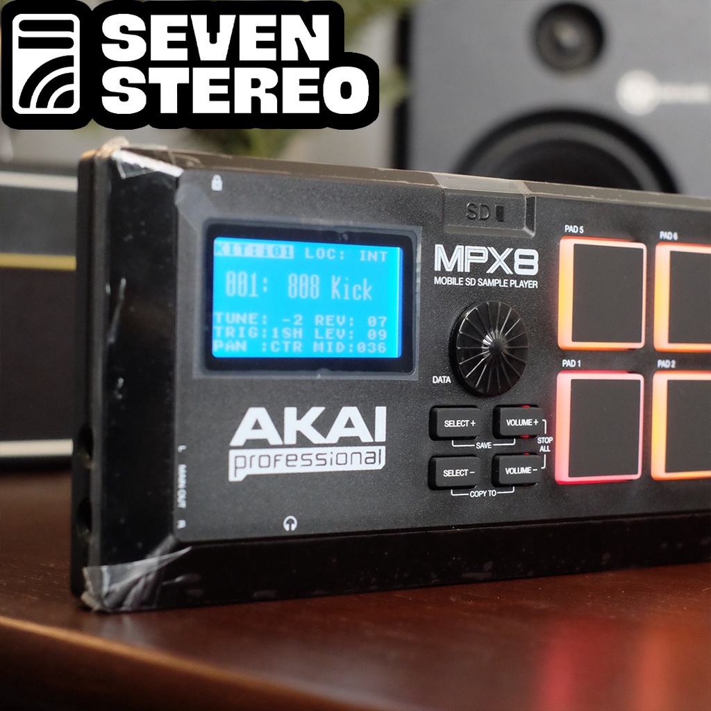 Akai MPX8 Mobile SD Sample Player