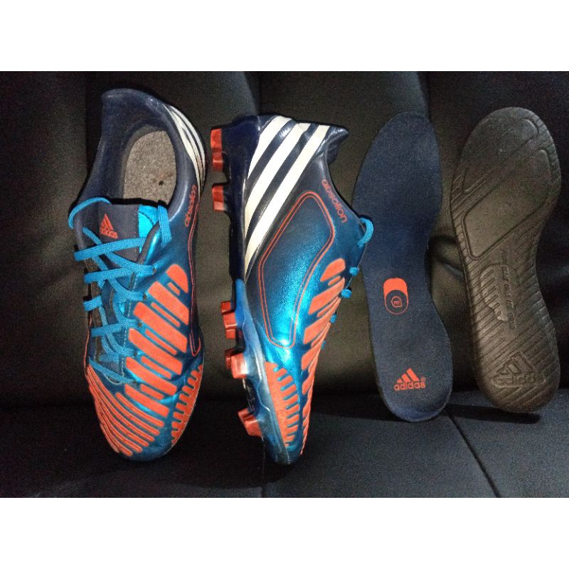 sepatu bola adidas predator lz