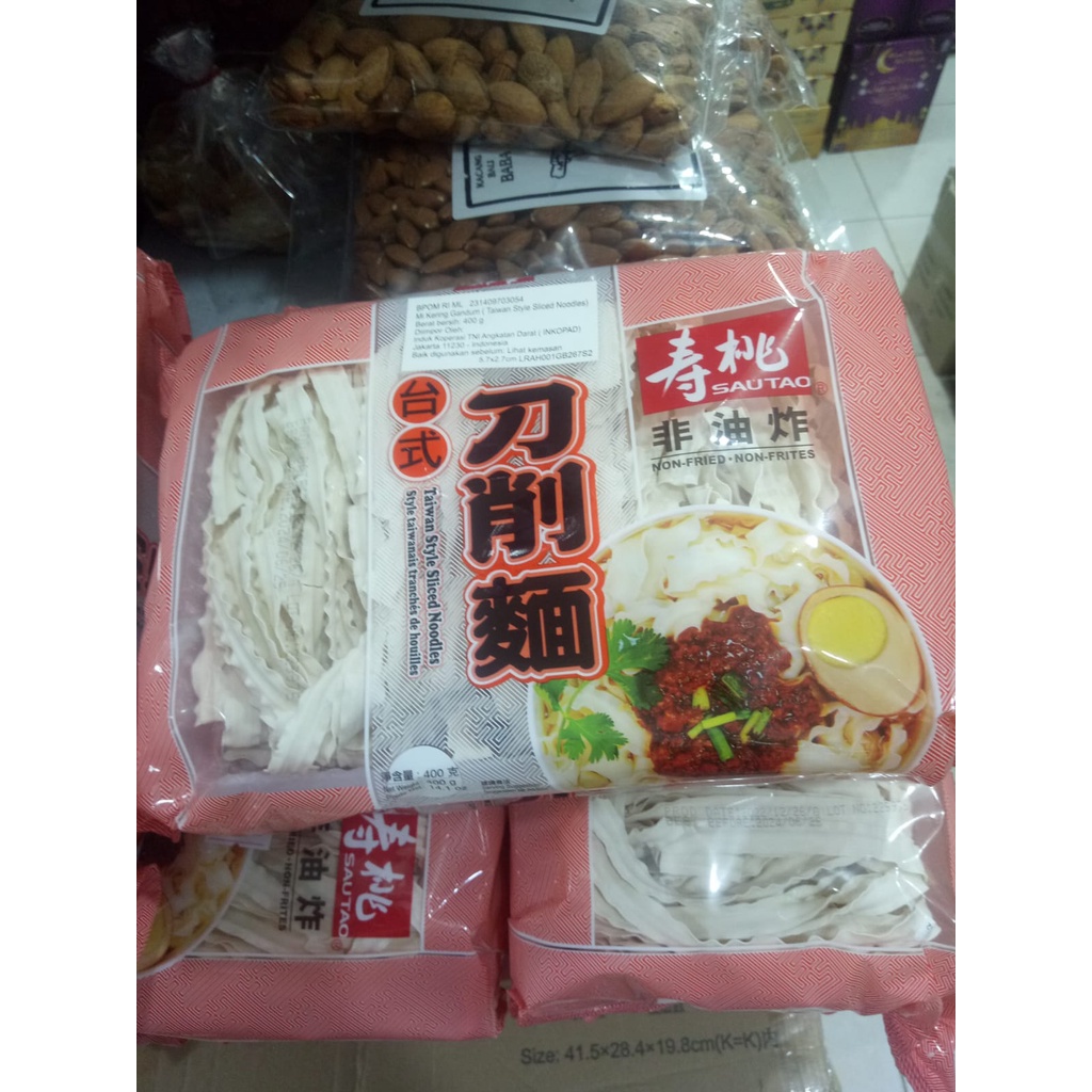 

Sautao / Taiwan Style Silced Noodles / Mi Kering Gandum / 400g