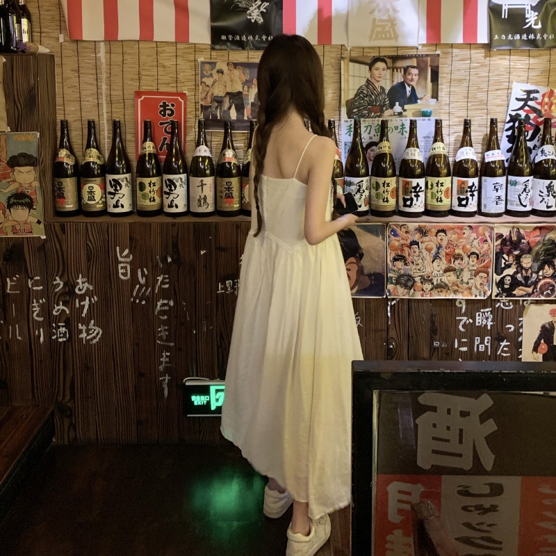 Red Temperamen Kumikumi all-match suspender dress wanita rasa desain musim semi dasi A-line rok mid-length rok