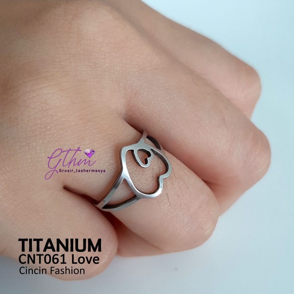 Cincin Titanium Wanita Elegan Mewah Anti Karat Bisa dipakai sehari-hari Perhiasan Fashion Import kualitas premium cnt061