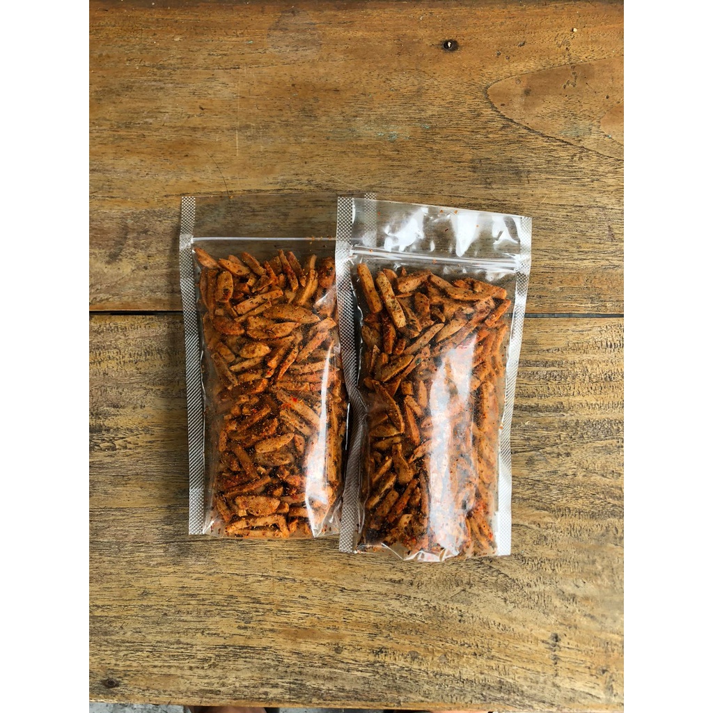 

Basreng & makaroni pedas asin daun jeruk
