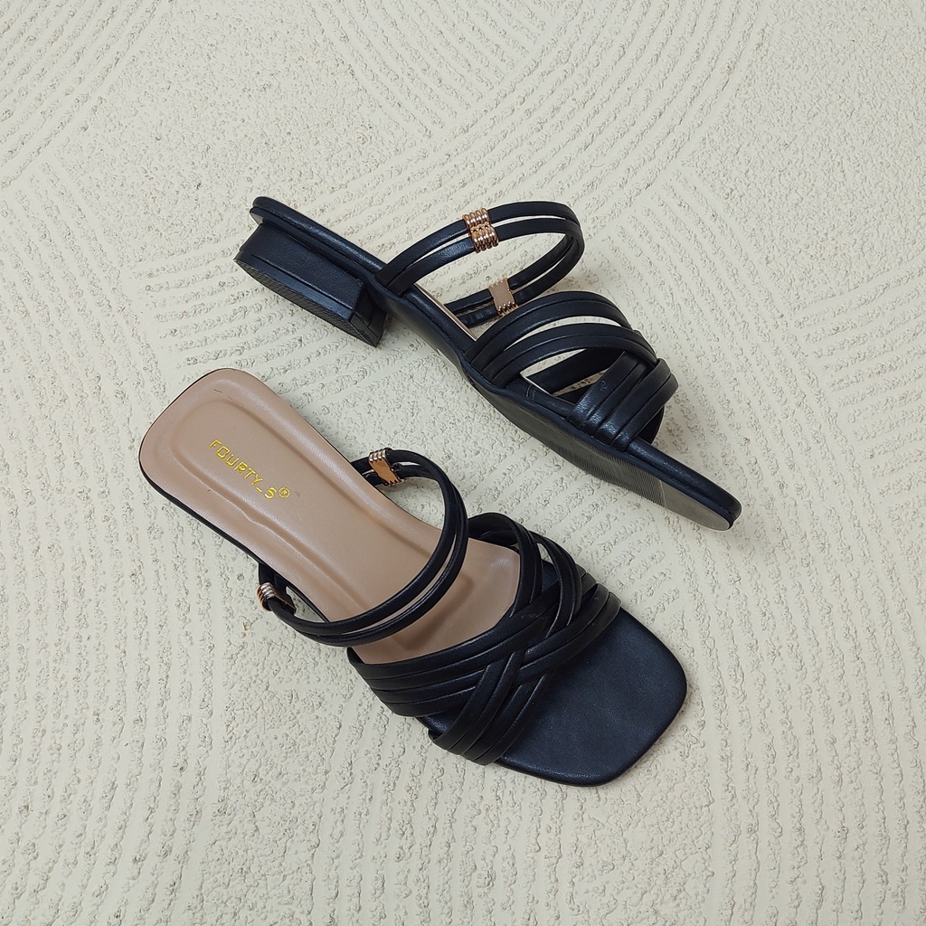 Sandal Wanita Hak Tahu 2 cm DC 03