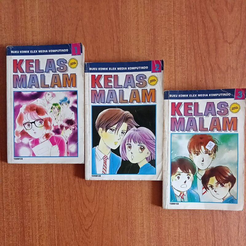 komik seri mini isi 3 serial misteri kelas malam