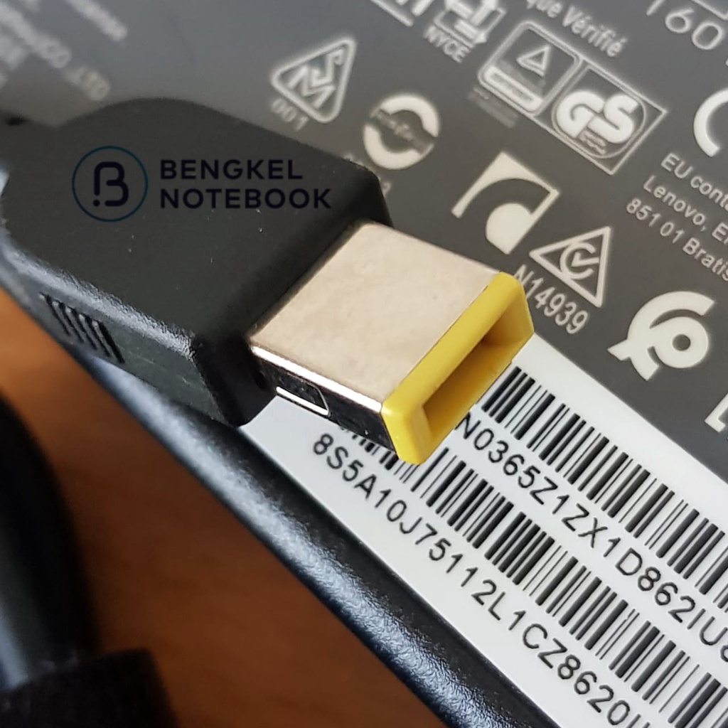 Adaptor Lenovo 20v 6.75A USB 135W Original Kabel Panjang Grade A