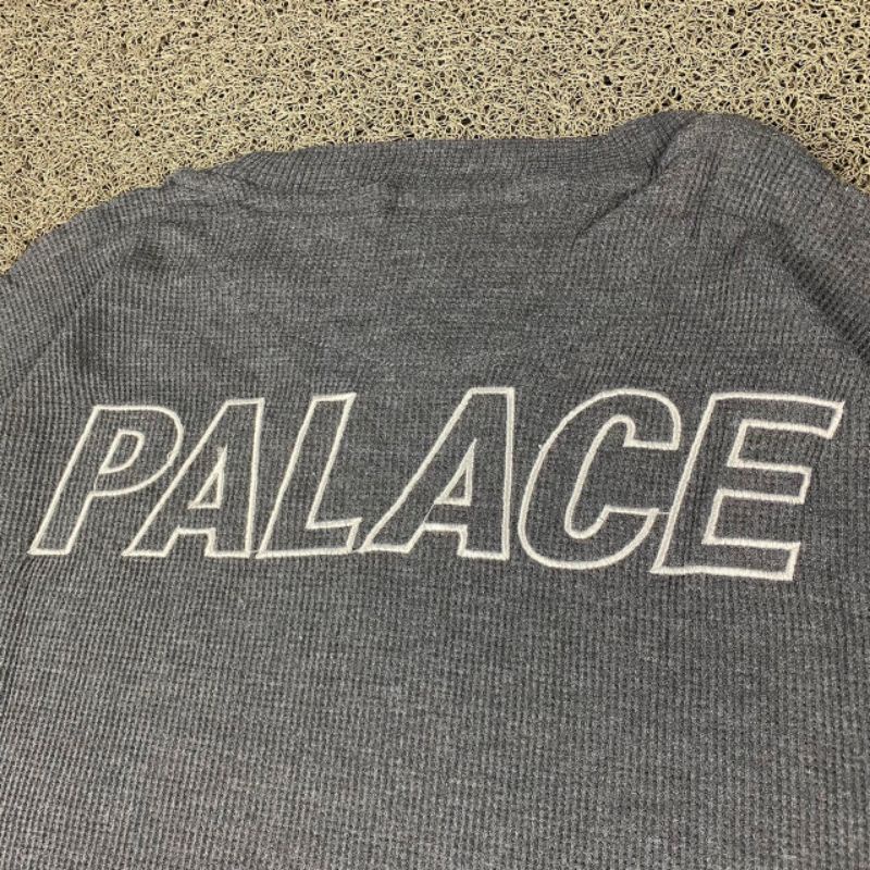 CREWNECK PALACE BORDIR FULL TAG LABEL CASUAL HYPE