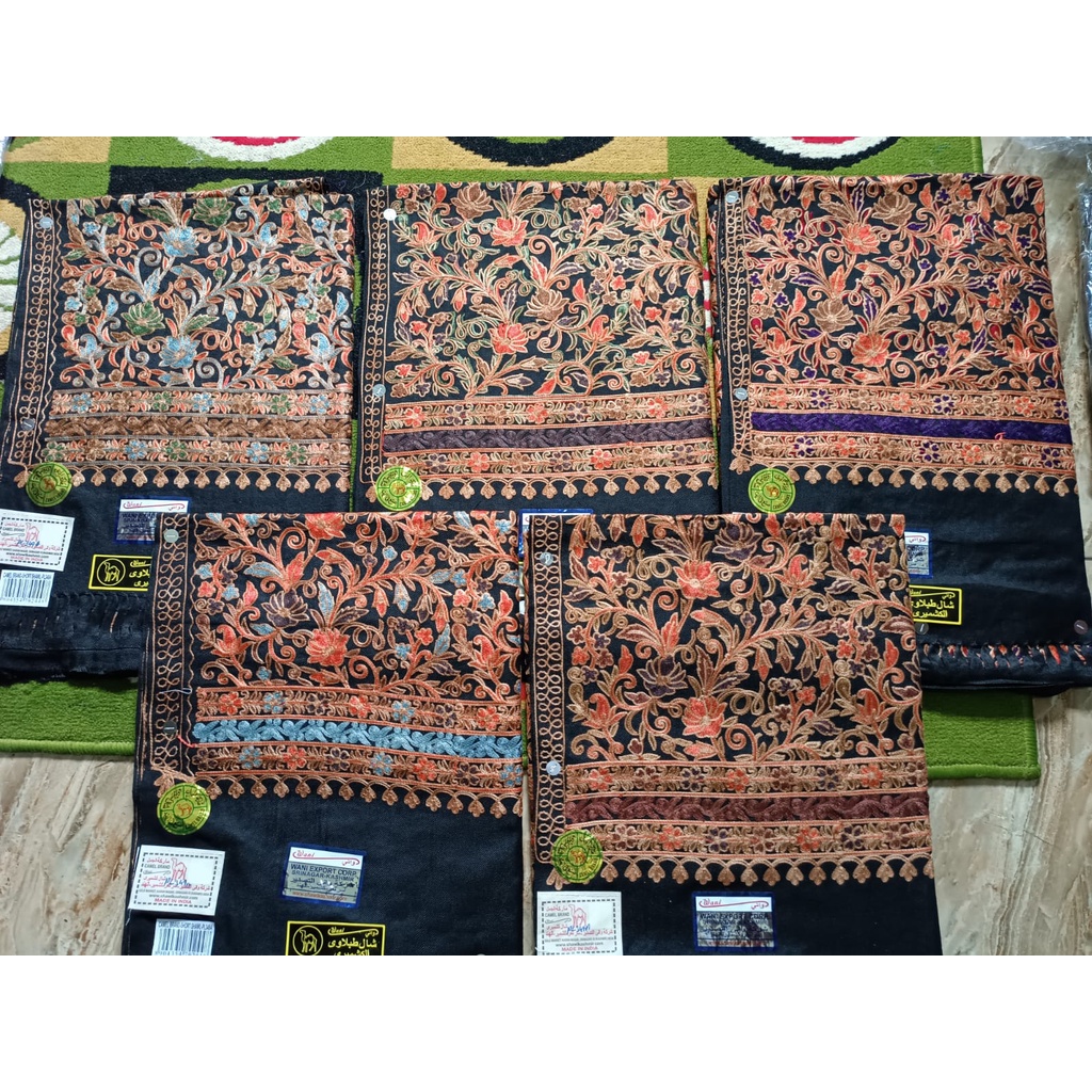 SORBAN KASMIR Al BRAND MERAH MOTIF LANGKA