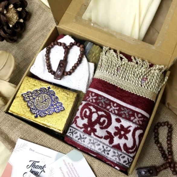 

Promo Hampers Lebaran /Oleh Oleh Haji Limited