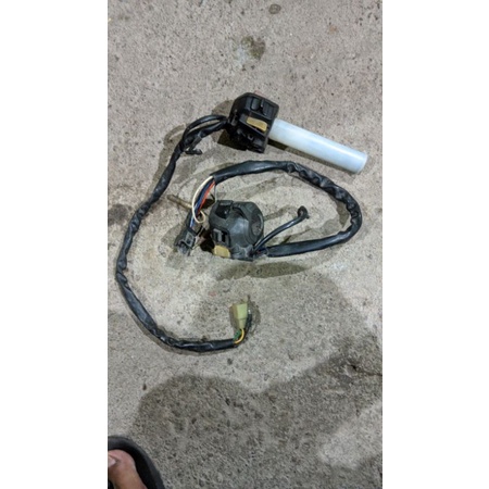 holder kanan kiri original copotan Tiger revo