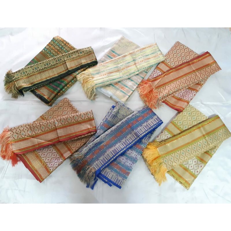 KAIN TENUN LOMBOK/ SONGKET KHAS LOMBOK