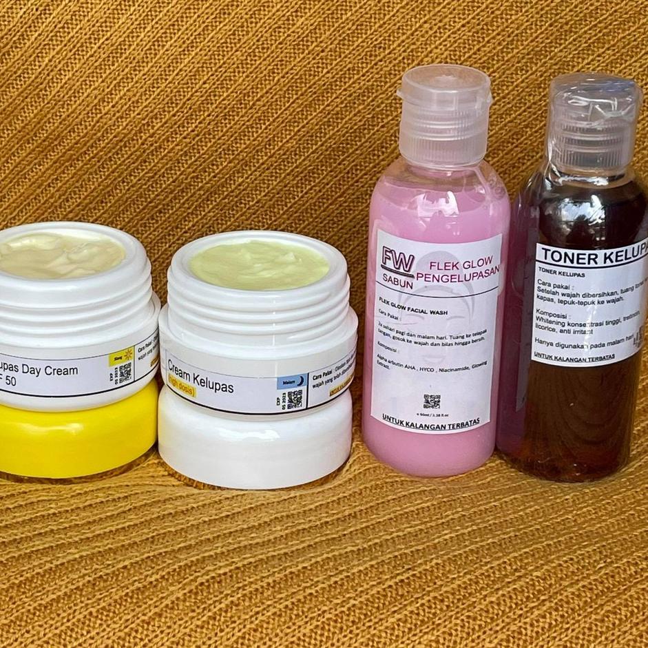 ✷ PAKET LENGKAP KELUPAS / SABUN PINK / CREAM SIANG MALAM / TONER KELUPAS ♥