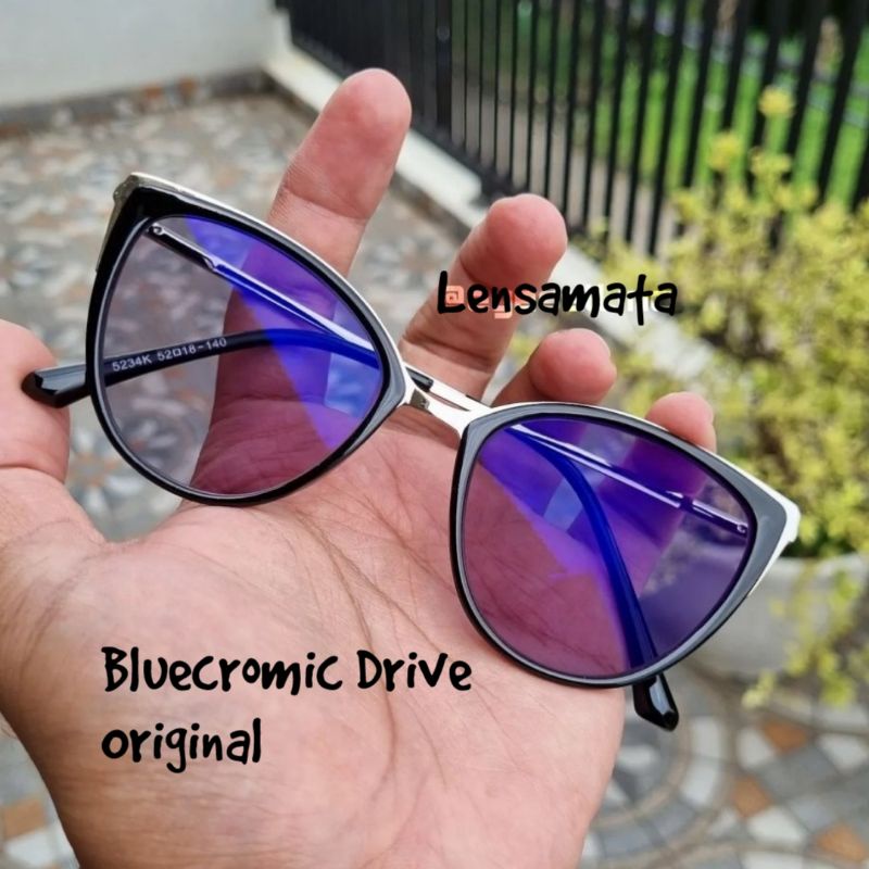 Kacamata Wanita Lensa Blueray Photocromic Antiradiasi Bluecromic Antifog Anti Embun