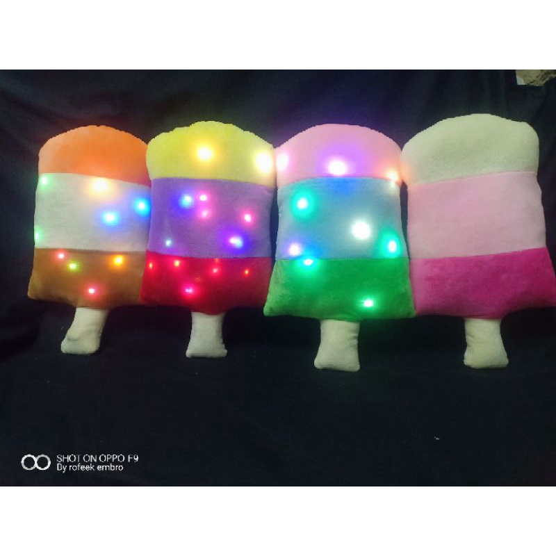 Bantal Ace Cream Rainbow Cornetto,nyala lampu LED 35 CM