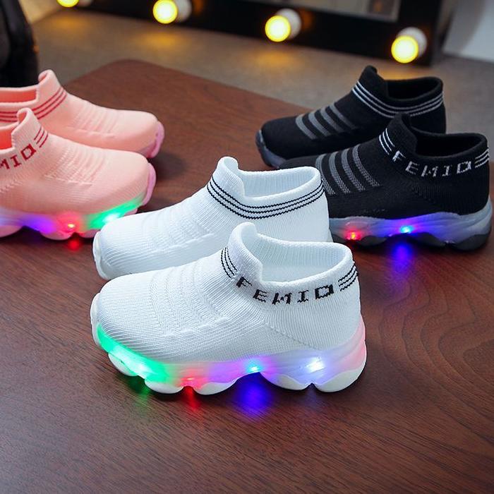 Termurah Svekes Sepatu Sneakers Cewe Cowo Anak Lampu 9301 ?