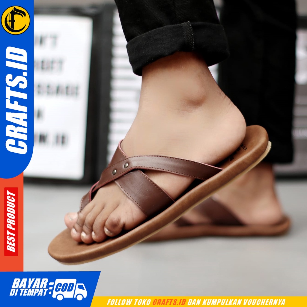 CRAFTS WIROS SANDAL KULIT PRIA BLACK BROWN SENDAL CASUAL JEPIT PRIA