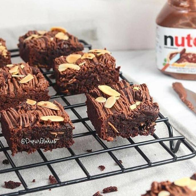 

▲ Brownies Nutella Almond ✼