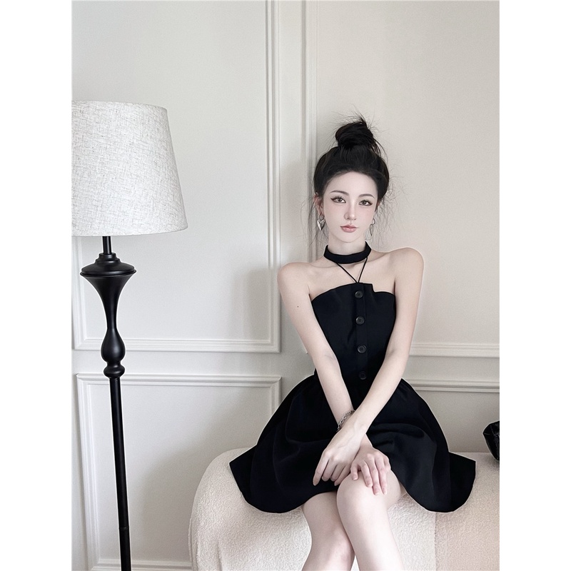 Red High-end sexy one-shoulder tube top halter neck dress wanita musim panas pinggang tinggi ramping tanpa lengan rok hitam berbulu