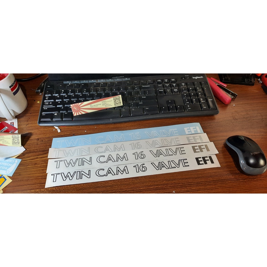 Stiker TWIN CAM 16 EFI TOYOTA SOLUNA