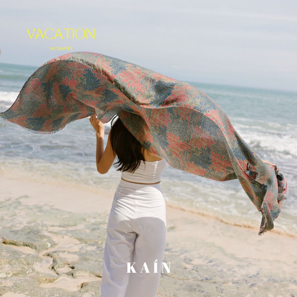 SHOPKAIN Playa Shawl - VACATION SEASON