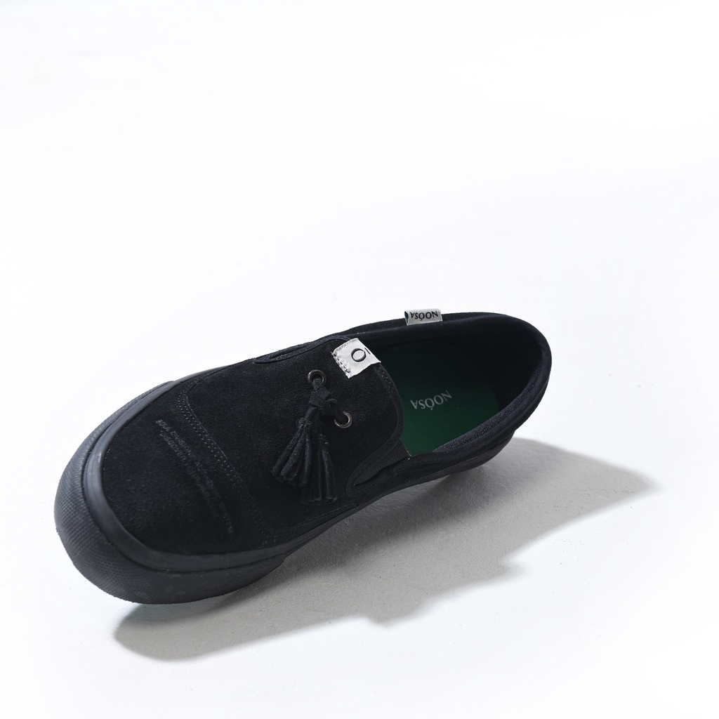 Sepatu Noosa Tassel Slip On Full Black