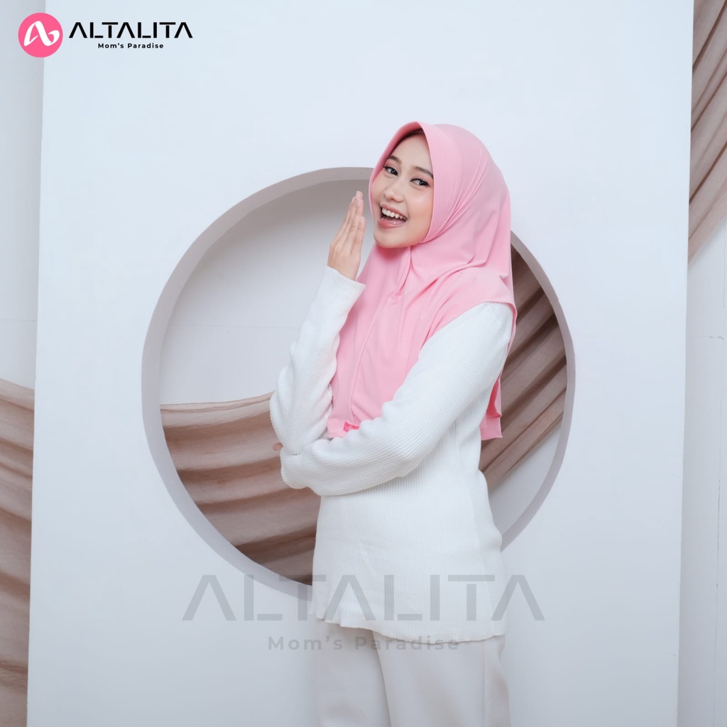 Altalita - Kerudung Instan Bergo Sport Hamidah Menutup Dada Jilbab Instan Qaila Penguin Size M Hijab Bergo Jersey Premium Cocok Untuk Sekolah Olahraga Volly Futsal Senam dan Sehari-Hari