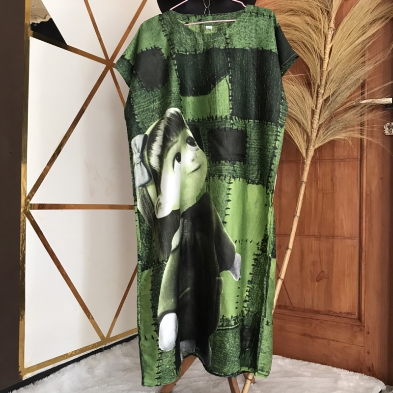 HOMEDRESS RUSIA MASHA SOFIA KARAKTER MARSHA