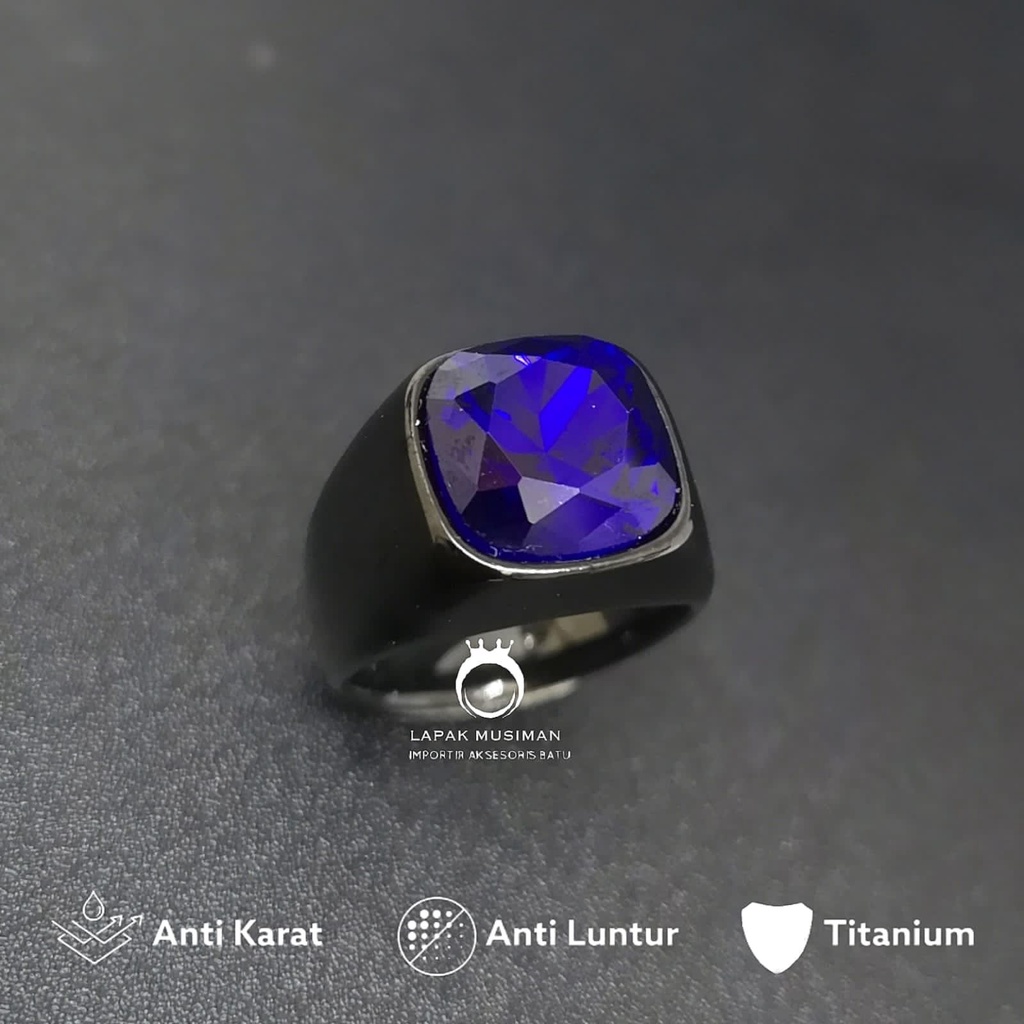 Cincin Pria Titanium Warna Hitam Anti Karat Batu Zamrud Hijau