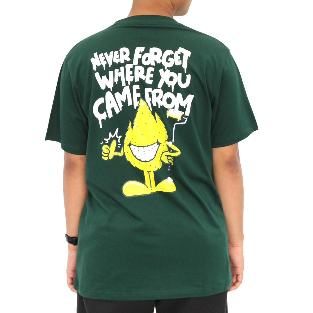 NEVER FORGET | CROOZ COMFY SOFT T-SHIRT